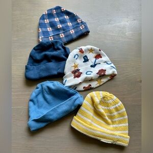 🦋Set of Five Baby Hats